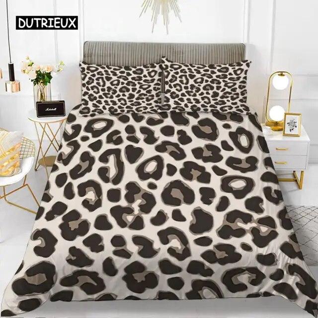 Leopard Print Duvet Cover Set Queen Size Girl Colorful Cheetah Print Bedding Set Polyester Wild Animal Theme Comforter Cover Set  three-piece set