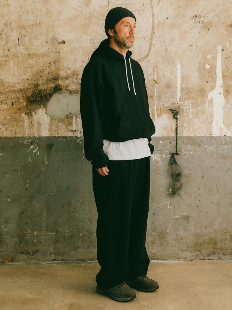 ESN Double-Pleat Wide Sweatpants Black