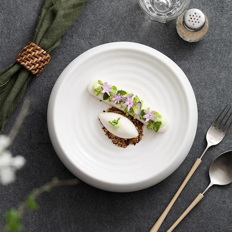 Kreativní závitový keramický izolační talíř Čistě bílý dezertní talíř Talíř na svačinu Talíře na sushi Talíře pro restaurace Speciální nádobí