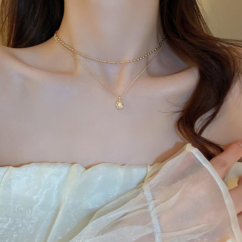 Simple long pearl necklace fashion ins design sense collarbone chain Y type personality temperament versatile item decoration