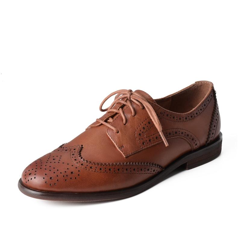 

Модная женская новая обувь с круглым носком, из кожи с выжженным цветочным узором, на шнуровке, на большом низком блочном каблуке, оксфорды 43 коричневый