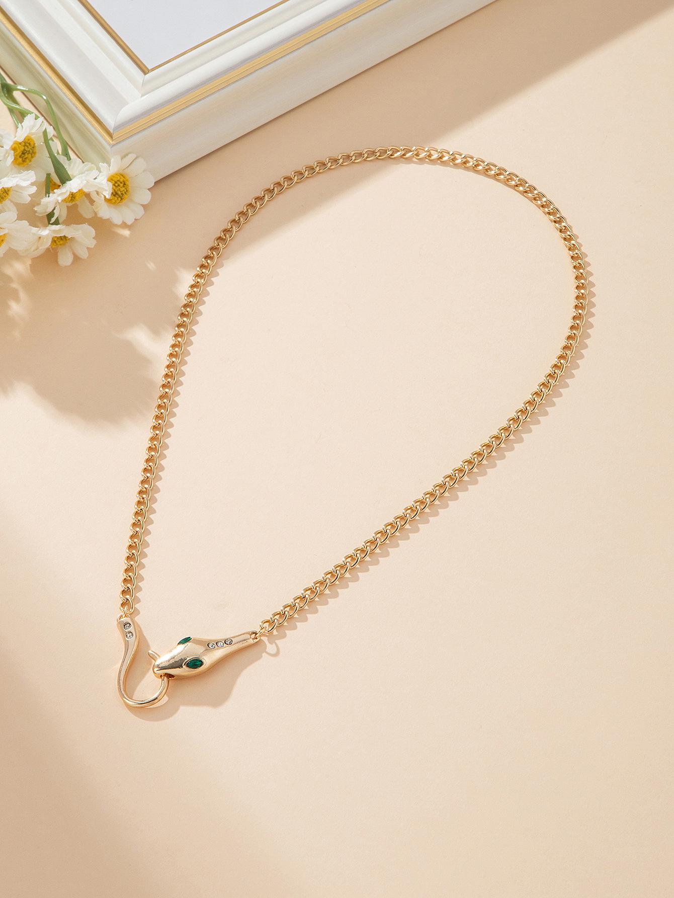 

Elegant Rhinestone Snake Chain Necklace - Retro & Light Luxury Style for Women золотой