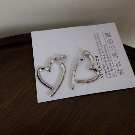 Elegante oorclip: Slank ontwerp voor ronde & vierkante gezichten, Hartvormig voor vrouwen zonder piercings