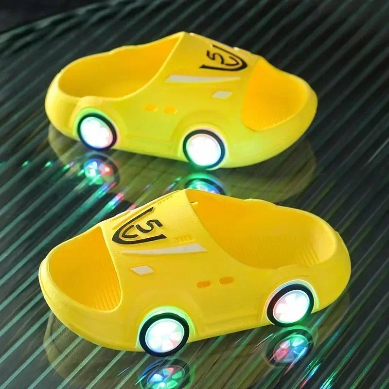 Leuchtende Kinderpantoffeln Autoform Jungen Mädchen Mode Niedliche Schuhe Badezimmer Kinder Kleinkind Pantoffeln
