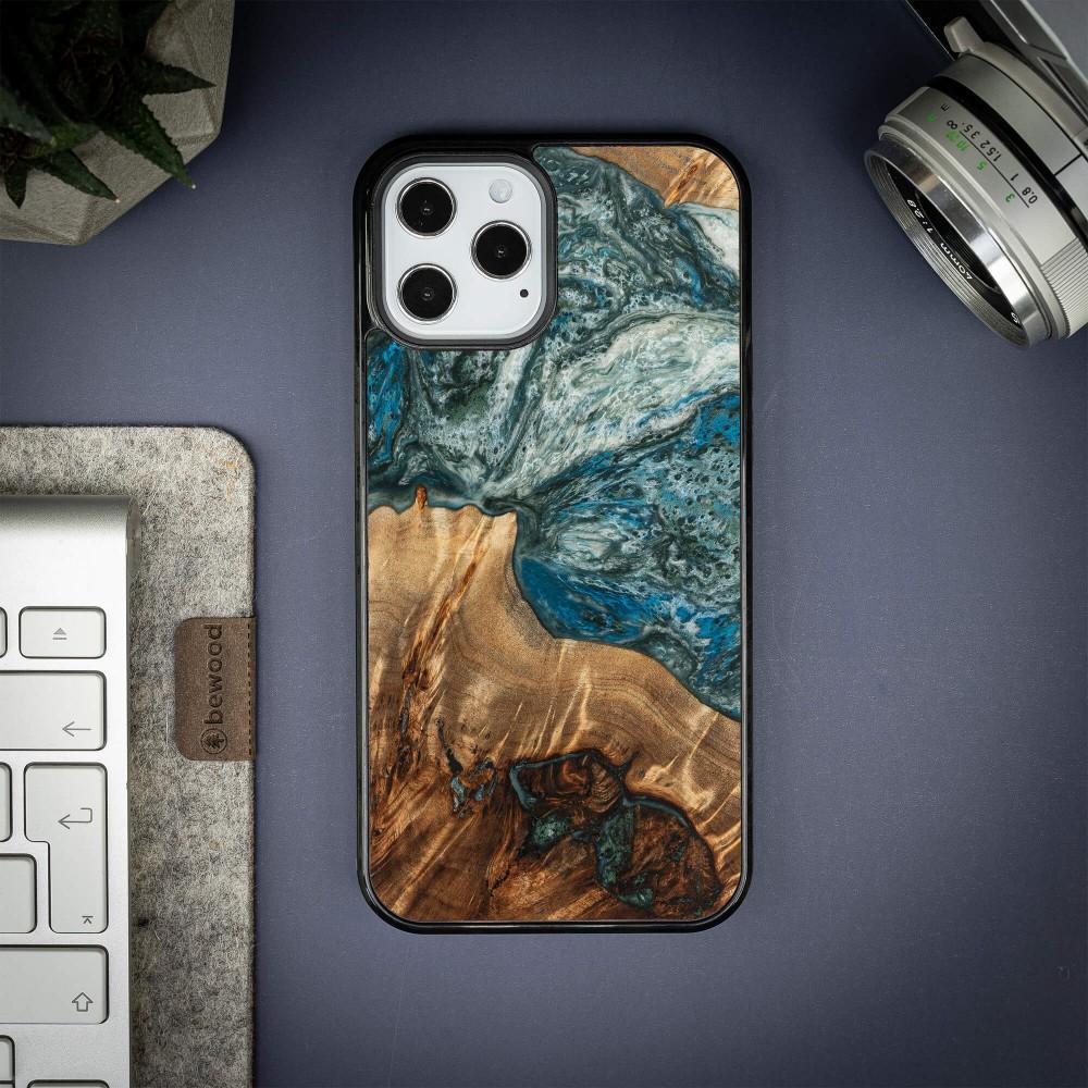 Bewood Unique Case for iPhone 12 Pro Max - Planets - Earth