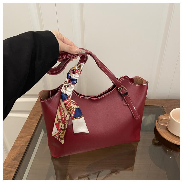 Fashionable Single-shoulder Stylish and Casual Large-capacity Commuter Women's Tote Bag