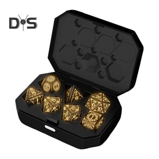 

7 шт./компл. светодиодные светящиеся игральные кости Type-C перезаряжаемые светящиеся многосторонние игральные кости теплого свечения D4 D6 D8 D10 D12 D20 электрические игральные кости для взрослых семейная вечеринка доска чёрный