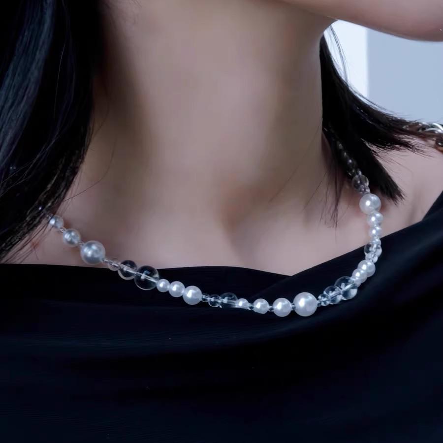 2025 Elegant High-End Choker: Transparent White Crystal, Opal, and Pearl Necklace for Women