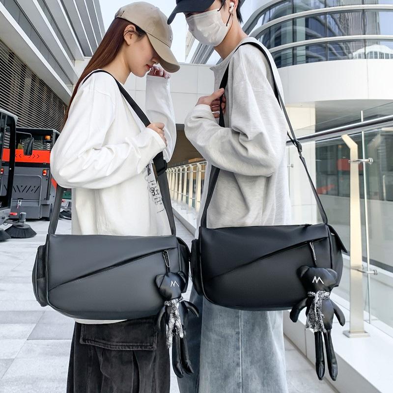 Crossbody Tasche für Damen und Herren mit verstellbarem Riemen und Reißverschlusstasche vorne Umhängetasche