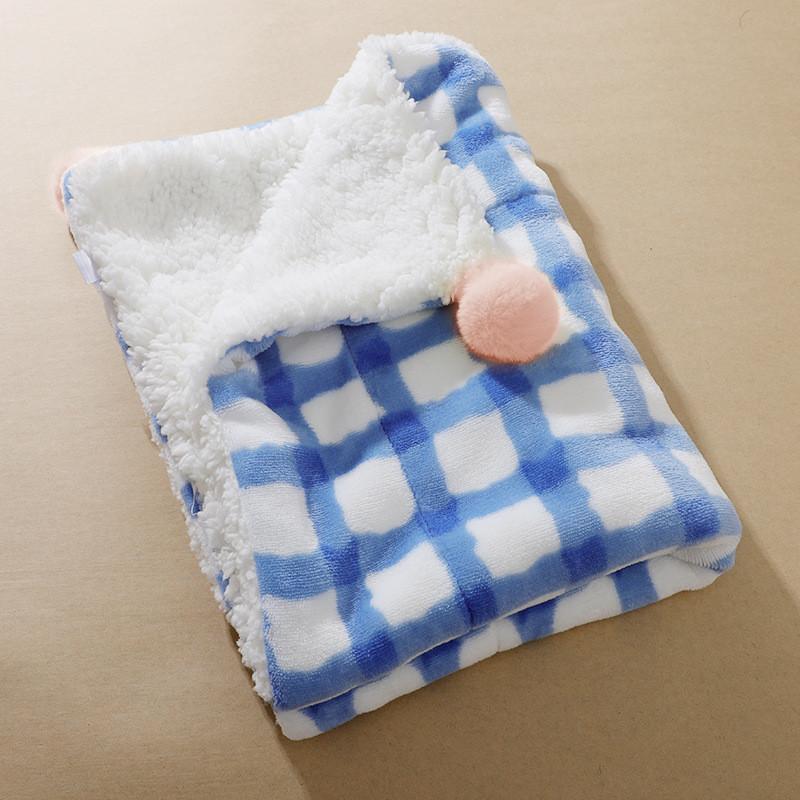 Pet Bed Dog Blanket Warm Plush Dog Bed Mat For Winter Comfort