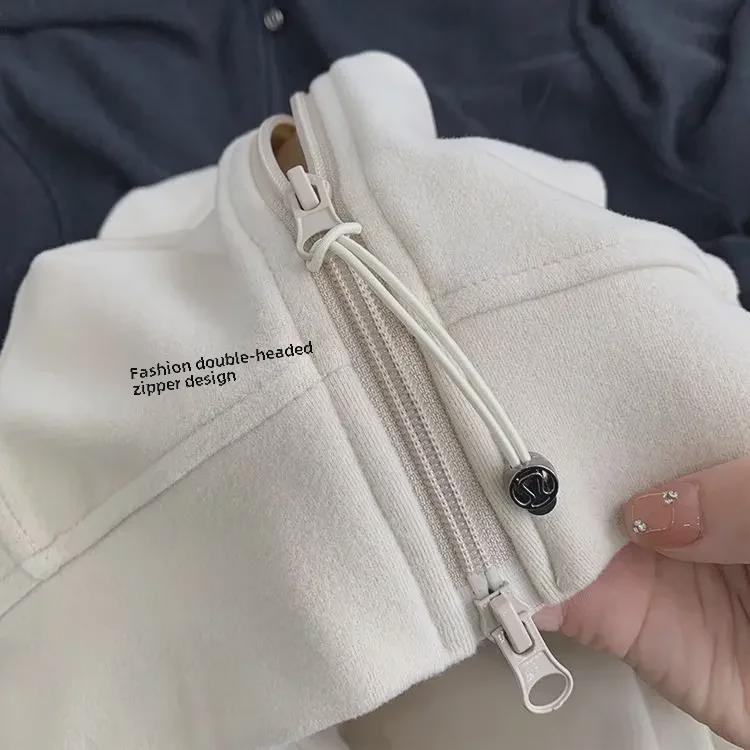 2024 Herbst/Winter Damen Minimalistischer Doppelreißverschluss Stehkragen Layering Samtpullover Strickjacke