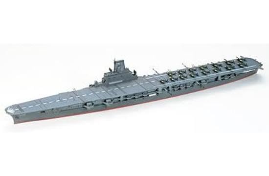 Tamiya 1/700 Série Waterline Č.. 211 Japonská letadlová loď Taiho Plastikový model 31211
