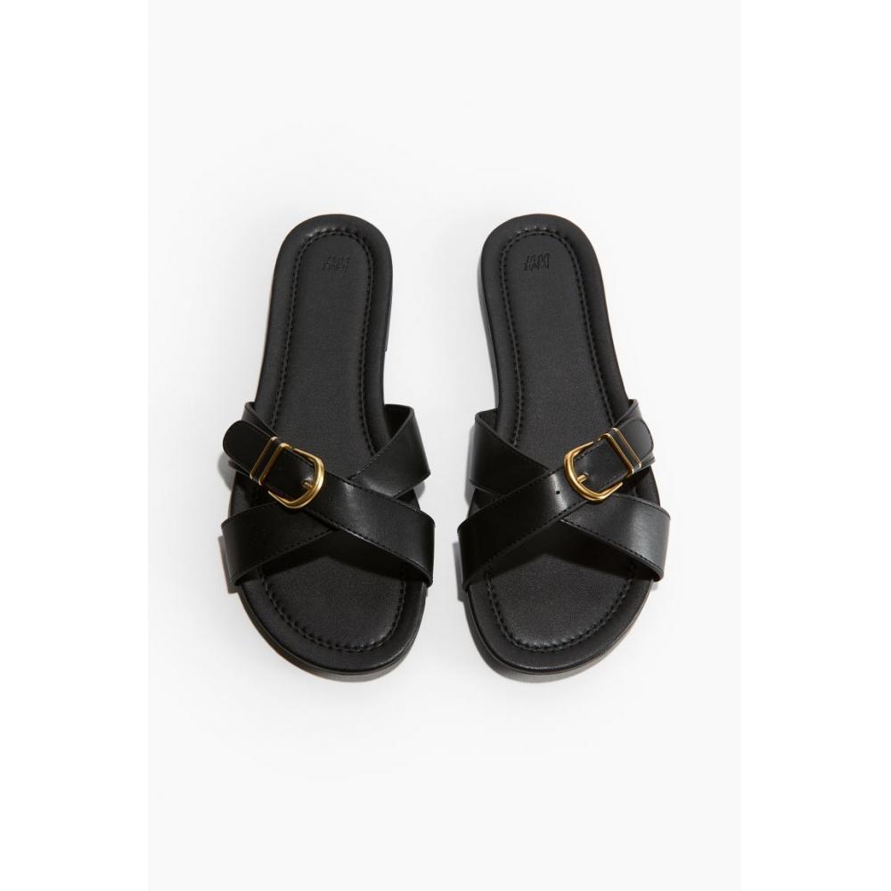 

Босоножки с пряжками HM, черные
