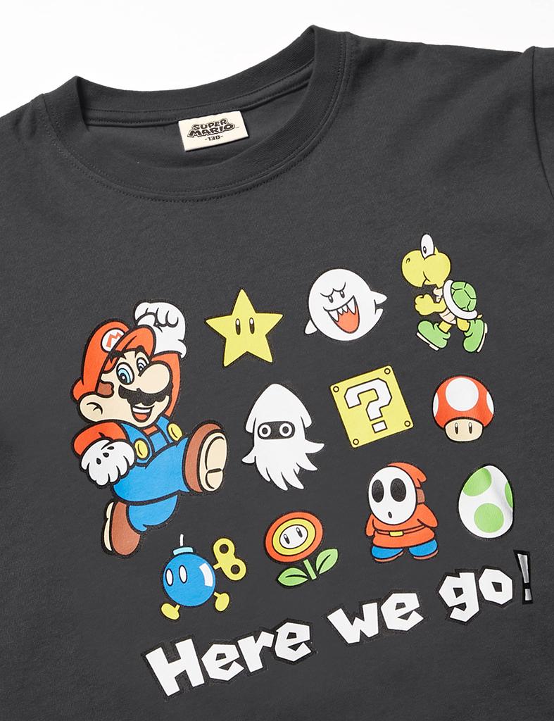 Mario HERE WE Black [Super Mario] T-shirt, Goods, Character, Kids, GO, Yoshi, Luigi, Children's Clothing,
