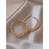 Wunderschöne verschlungene goldfarbene Creolen mit filigranem Netzmuster, stilvolle Ohrringe für Frauen, Partygeschenk, Schmuck