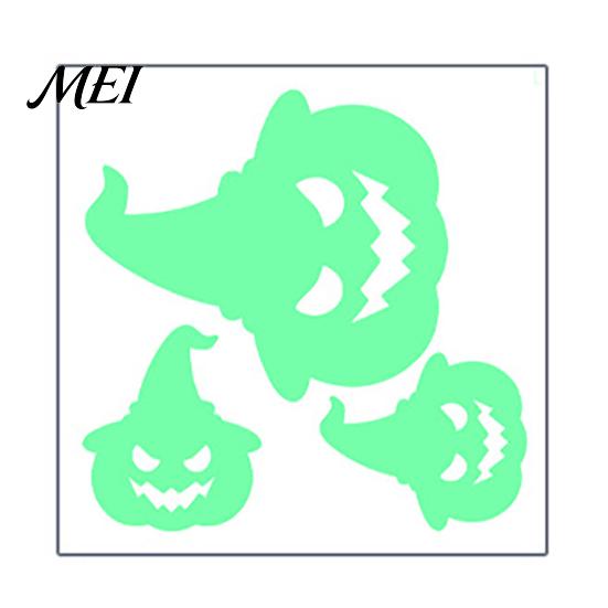 Spooky Night Atmosphere Decor Halloween Glow in The Dark Wall Stickers, Luminous Ghost Hand And Bat Removable PVC Stickers Decals, Horror Theme