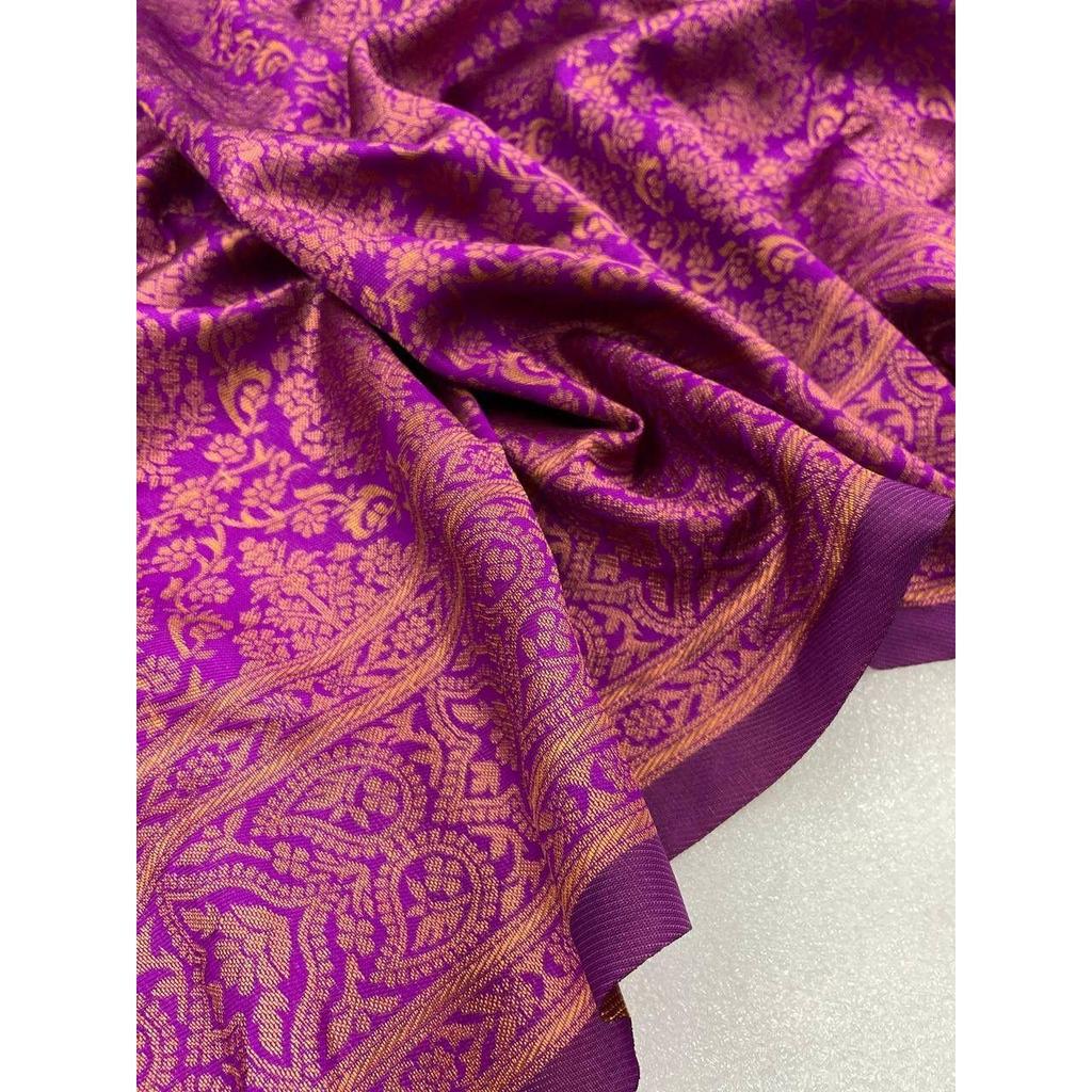 This Beautiful Saree Is Elegantly Decorated with Gorgeous Solid Jacquard Weave That Gives a Perfect Look To the Outfit.