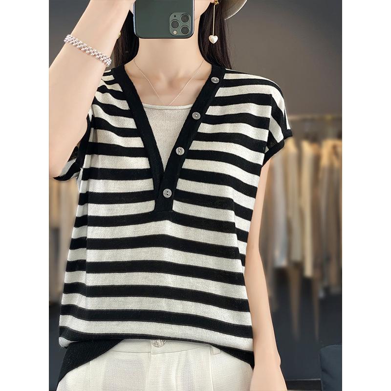 

V-neck Striped Color Matching Thin Short-sleeved Women s Summer New Loose and Thin Pullover Short-sleeved M зелений