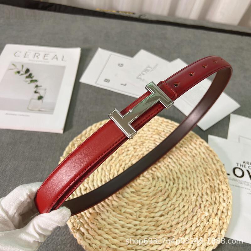 Cinturón Fino de Mujer de 2.5cm con Hebilla en H - Sencillo, Moderno, Versátil, Opciones Multicolor
