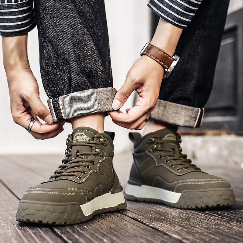 Autumn and winter tooling men's high-top leather waterproof casual board shoes British retro Martin boots fashion fried street trendy shoes