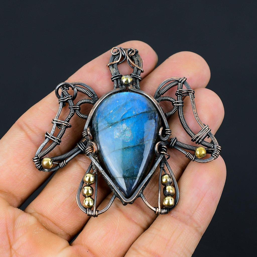 Labradoritový drahokam v tvare korytnačky Obal z medeného drôtu Ručne vyrobený prívesok Šperky Darček pre lásku