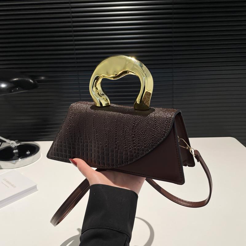 Elegant Women's Handbag: Fashionable, Small Square Crossbody with Unique Autumn 2024 Design and Stylish Personality.