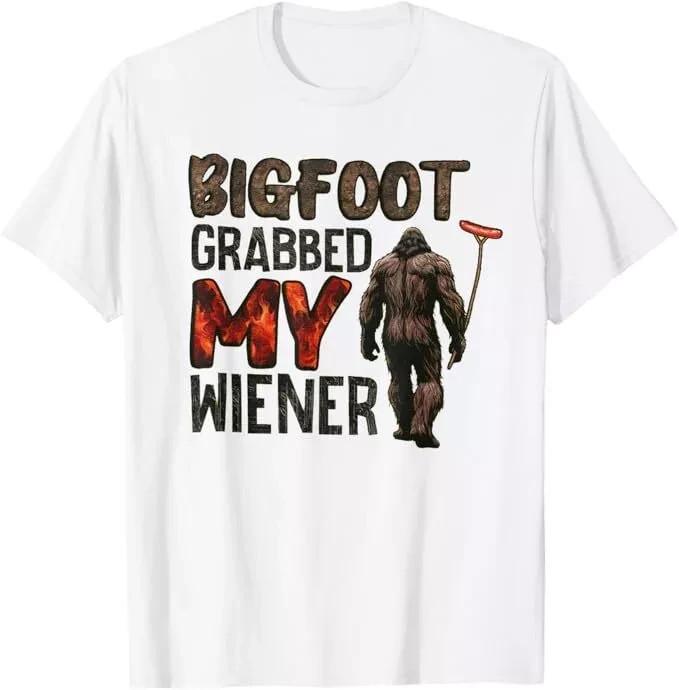 Funny retro bigfoot, Bigfoot Grabbed My Wiener design T-Shirt Unisex T-Shirt S