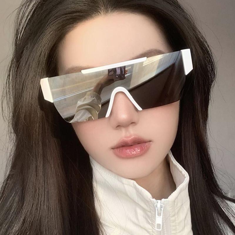 Outdoor Sports One Piece Cycling Sunglasses For Men's And Women's Large Frame Water Silver Cyberpunk Motorcycle Mirror Shades UV Resistant