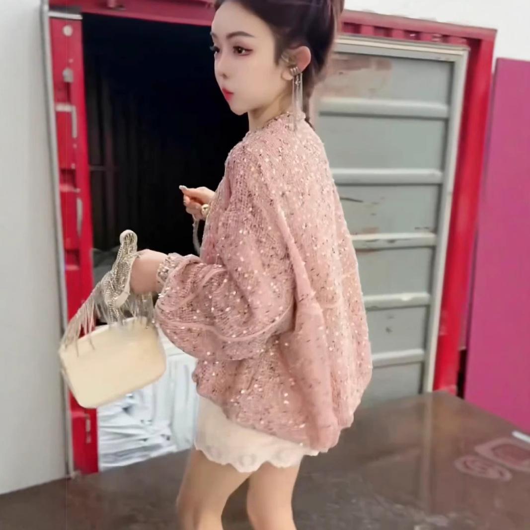 

2025 Весна и Осень Блестящая Куртка с Коротким Воротником-стойкой - Женский Приталенный Трикотажный Модный Топ M бежевый