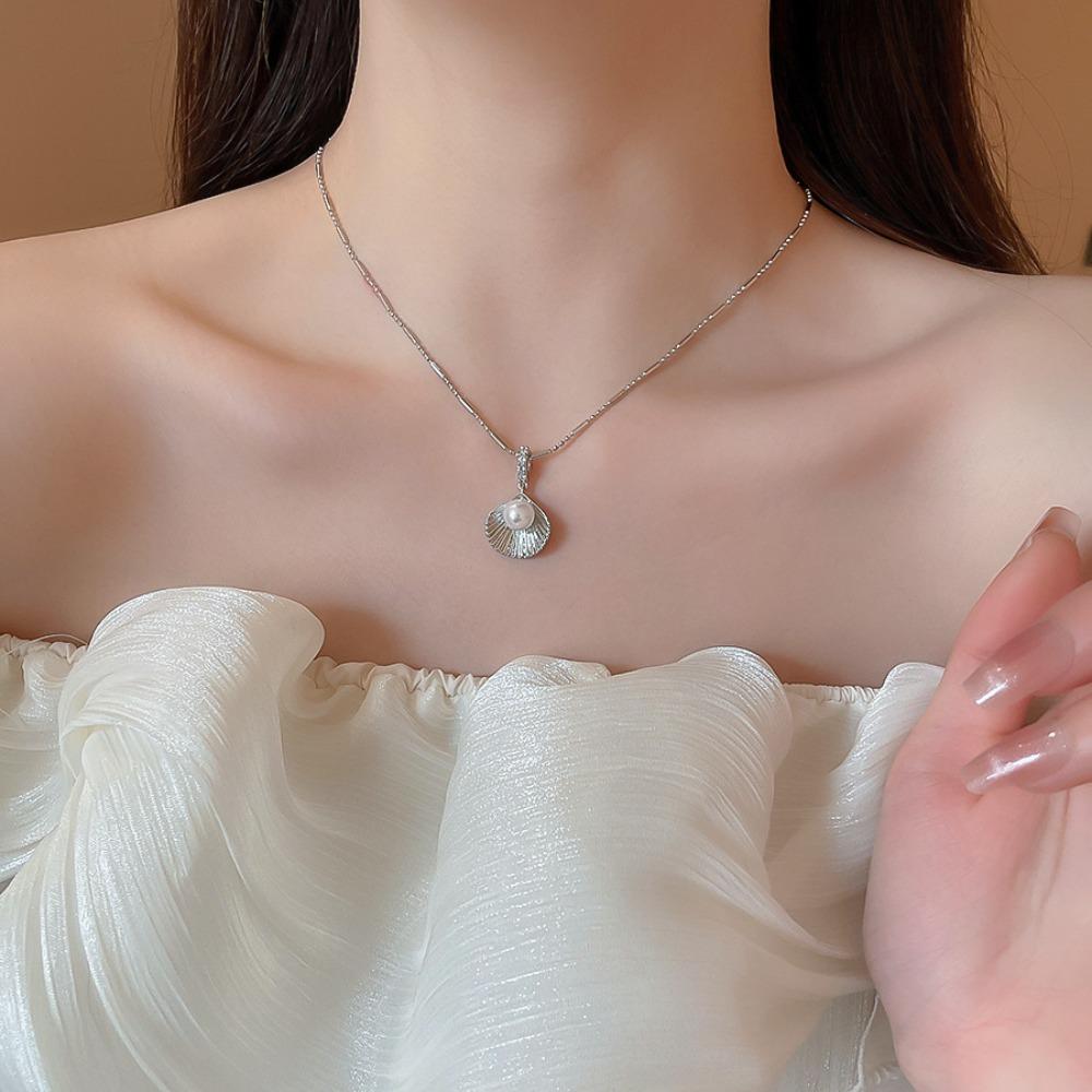 Beach Sea Series Bohemian Starfish Choker Shell Pearl Shell Pearl Chain Necklace Girls Couple