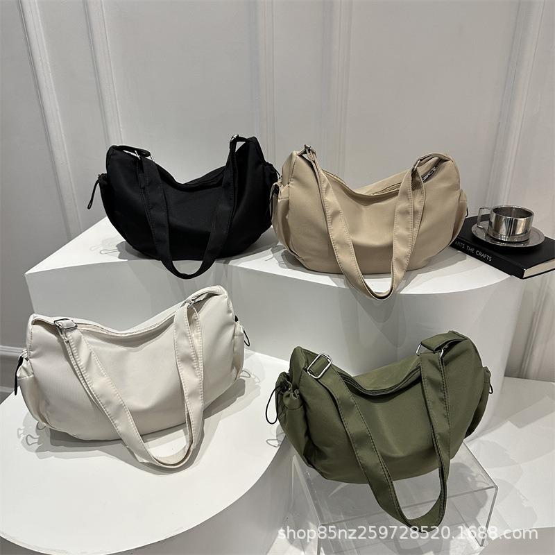 Shoulder bag Large capacity bag Women's tide travel backpack Solid color messenger bag Messenger bag Women's summer student commute