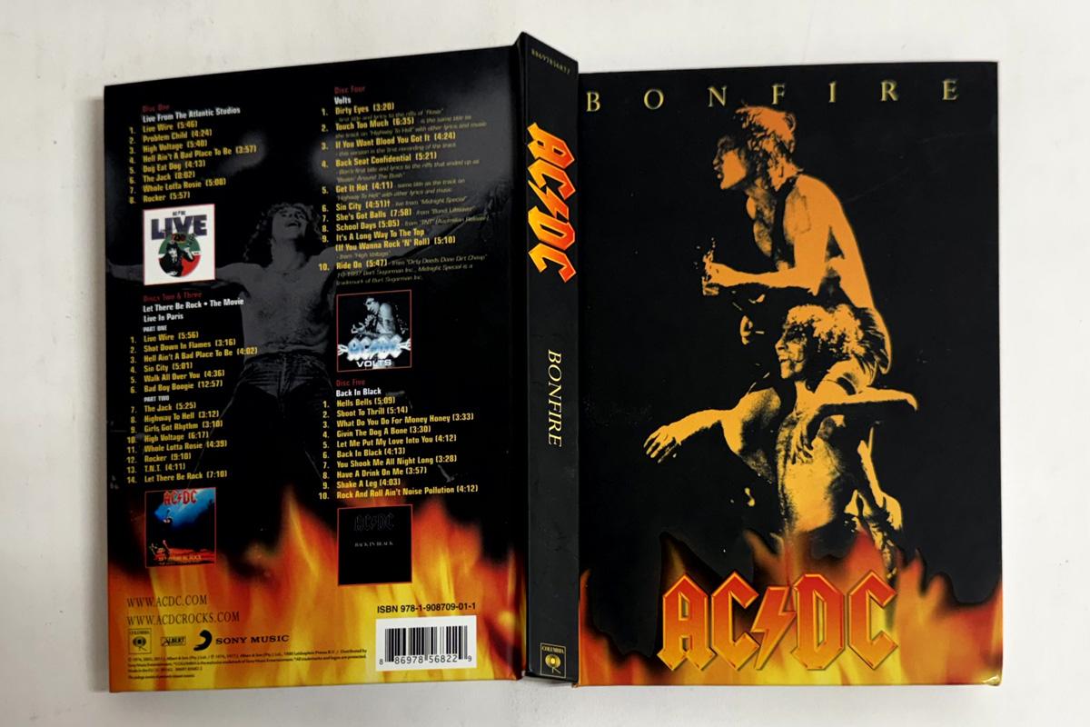 CD ACDC Bonfire 88697856822 COLUMBIA 2011 Europe Rock Used