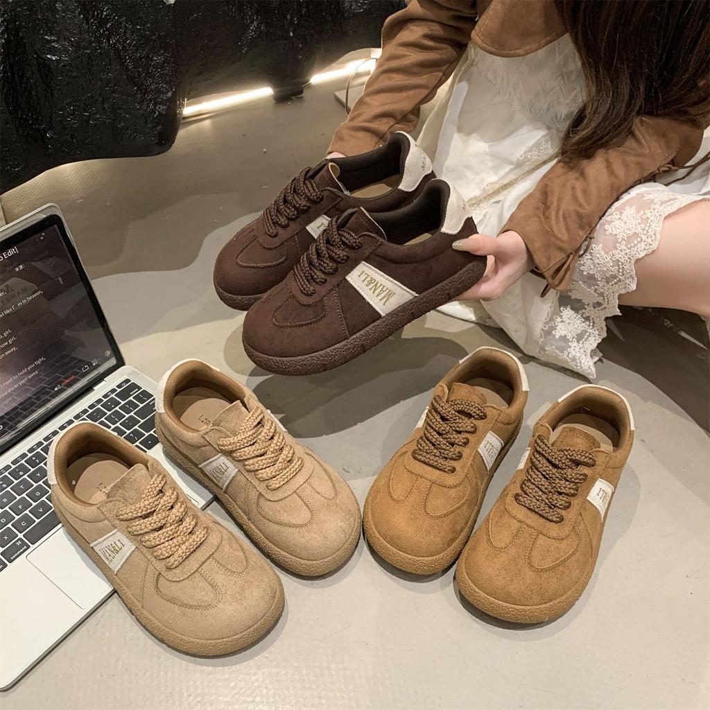 Retro Platform German Training Shoes Women's 2025 Autumn and Winter New Round Head Soft Sole Versatile Casual Board Shoes New