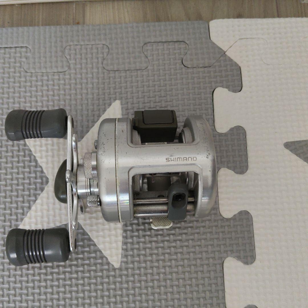Used SHIMANO CALCUTTA bait reel body