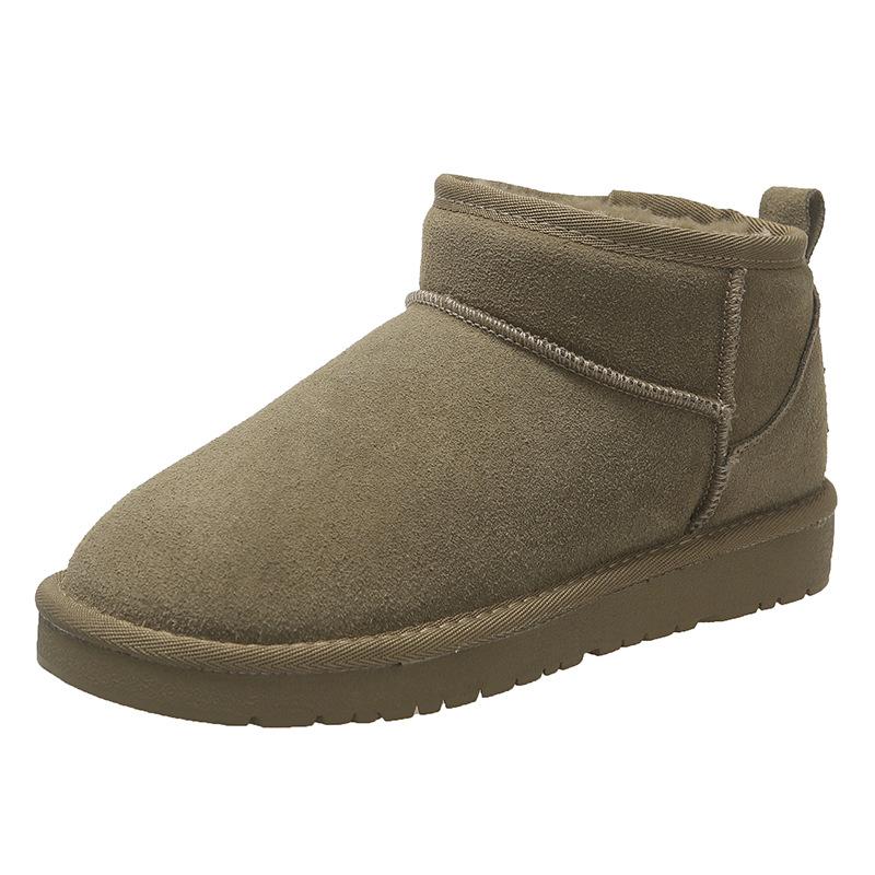 Zhou Dongyu ha lo stesso stivale da neve da donna nell'inverno 2025. Nuove scarpe calde in cotone vellutato con suola spessa e gambale corto integrato in pelliccia