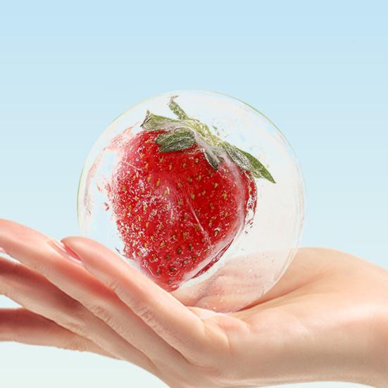 Ice Cube Mold Large Spherical Silicone Ice Ball Maker Fast Freezing Clear Bubble-Free Ice Cubes Easy Push Release Ice Tray for Whiskey Wine Cocktails