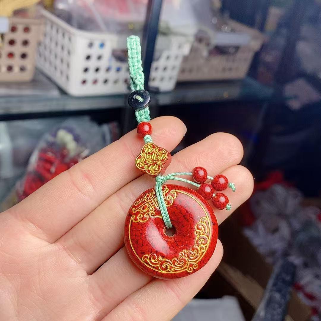 

Gold-Plated Crystal Sand Keychain – Elegant Unisex Fashion Accessory кіновар