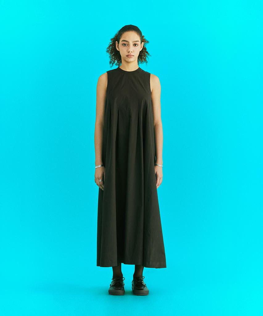 Er Er Pleated Detail Dress Black