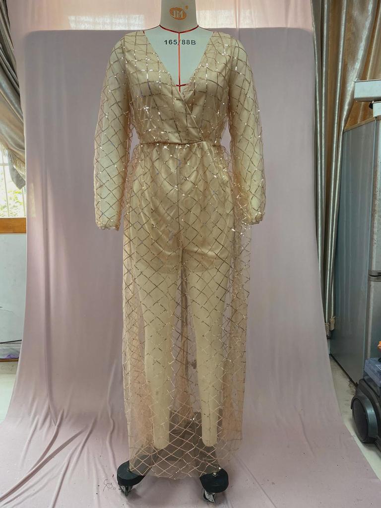 2025 Europeisk og Amerikansk Dame Vinter Gullstemplet V-hals Ryggløs Hul Kjole