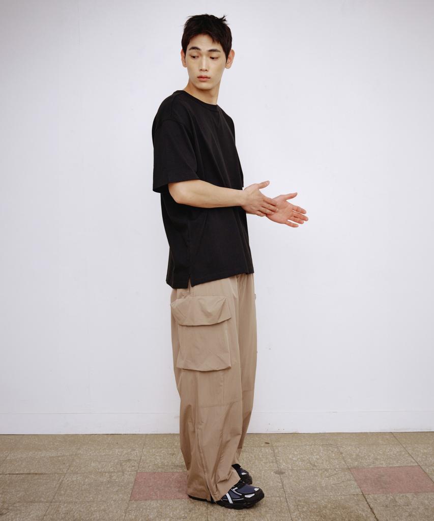Kallapataleu Wide Balloon Ankle Zip Belted Cargo Pants - Beige