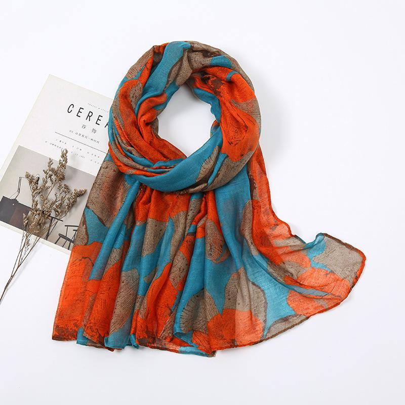Autumn New Fashion Retro BIG Floral Viscose Scarf Lady Print Voile Shawls and Wraps Pashmina Foulards Muslim Hijab 180*80Cm