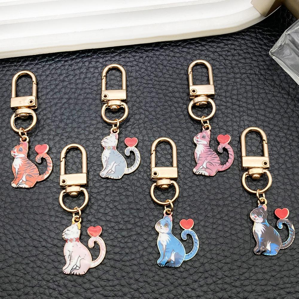 6-Color Oil Drip Cat Tail Heart Keychain: Cute DIY Bag Ornament & Small Gift
