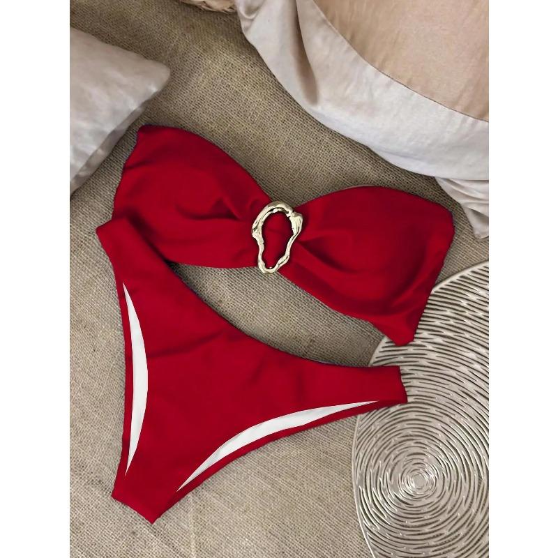 Sexy Cut-Out Bikini Set - Trendy Swimwear for Beach Goddesses Stunning Strapless Bikini Top Two-Piece Swimwear for Women