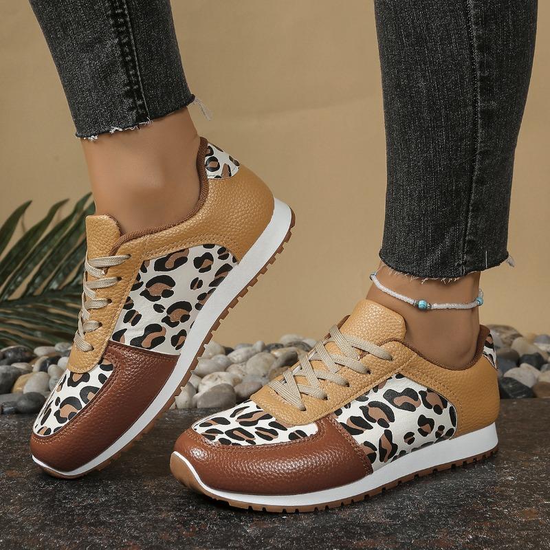 Sneakers women's spring new large-size thick-soled color matching casual low-top sports shoes