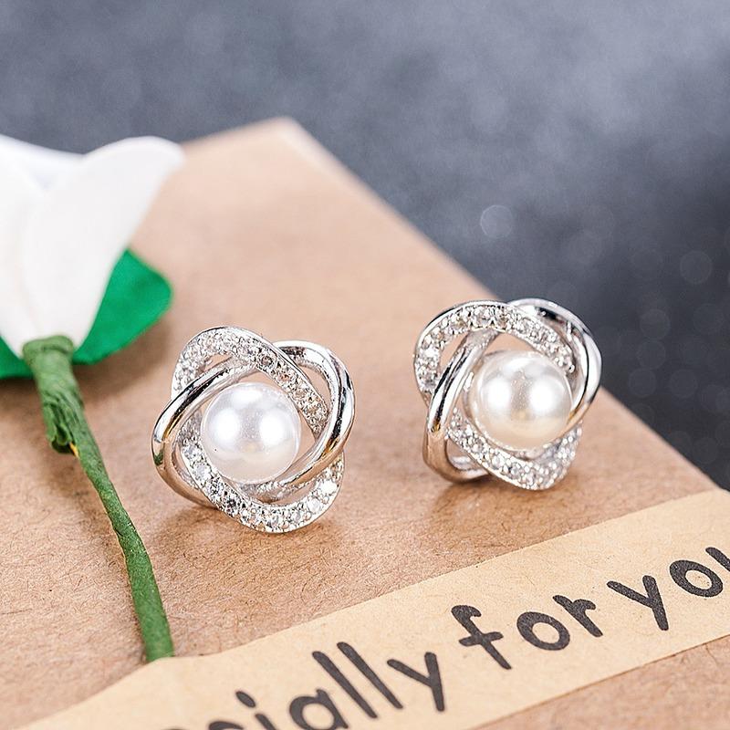 Classic White Imitation Pearl Stud Earrings For Women Silver Color Micro Paved Cubic Zirconia Bridal Wedding Jewelry Gift