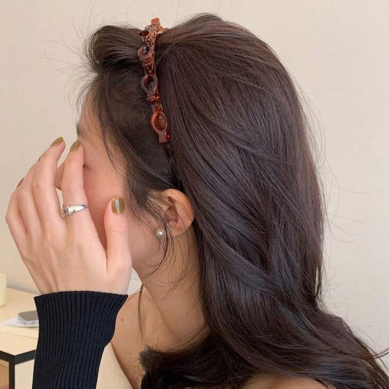 1/2pcs Woven Hairband Small Clip To Fix Bangs Multi-layer Hollow Braided Hair Headband Hair Clip