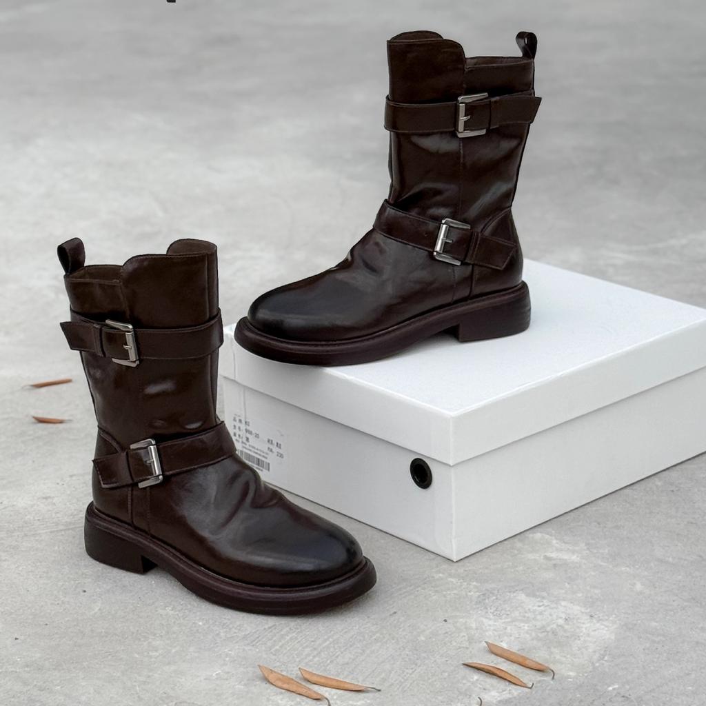 2025 new European version of Martin boots women's retro old wrinkled short boots leather locomotive boots medium tube double buckle flat-bottome