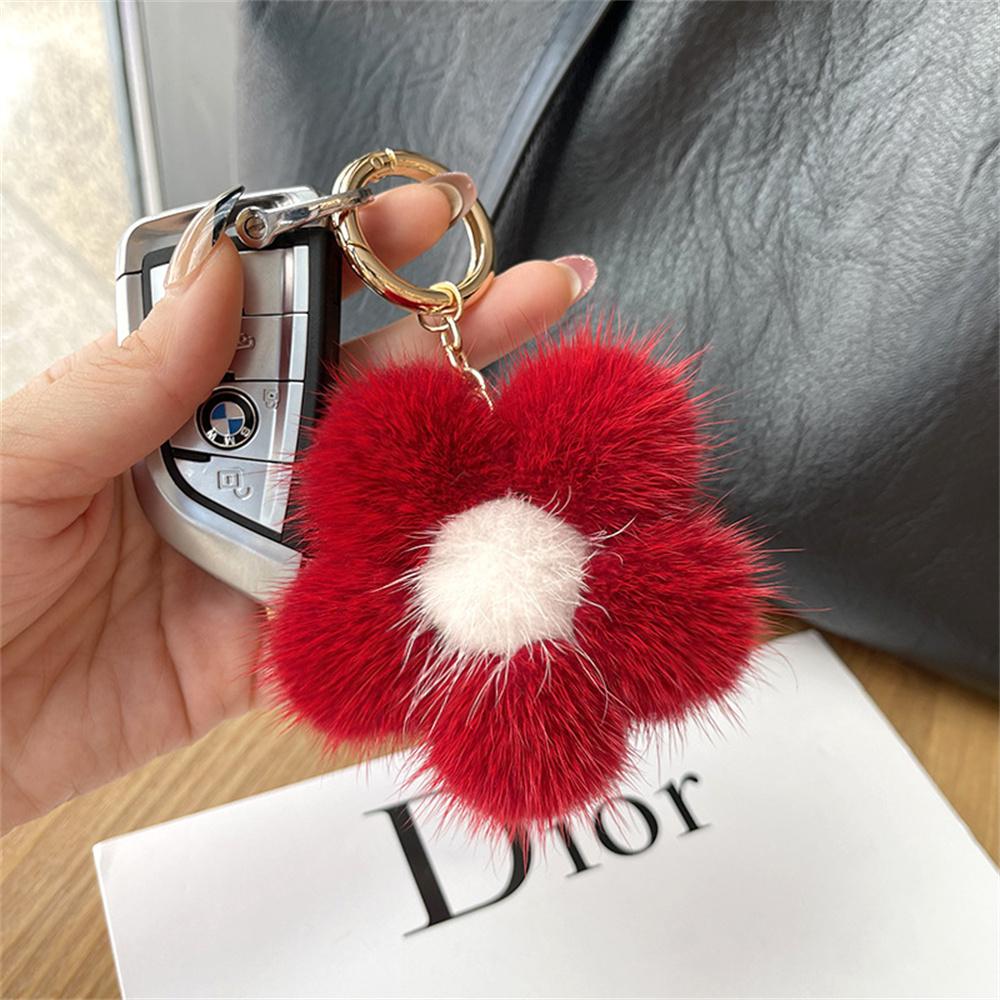 Cute Mink Fur Sunflower Pendant Keychain Real Mink Fur Sunflower Doll Charm Yoys Ornament Keyring Jewelry Pompom Pendant Gifts
