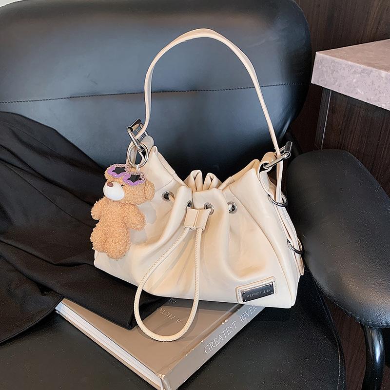 Retro bag women's large-capacity new autumn and winter niche pleated messenger bag single shoulder underarm commuter bag