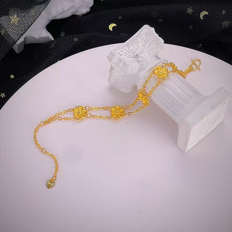 Gyllene Körsbärsblom Dubbellager Armband: Lyxiga Imitation Sandguld Blommiga Smycken Gåva för Kvinnor.
